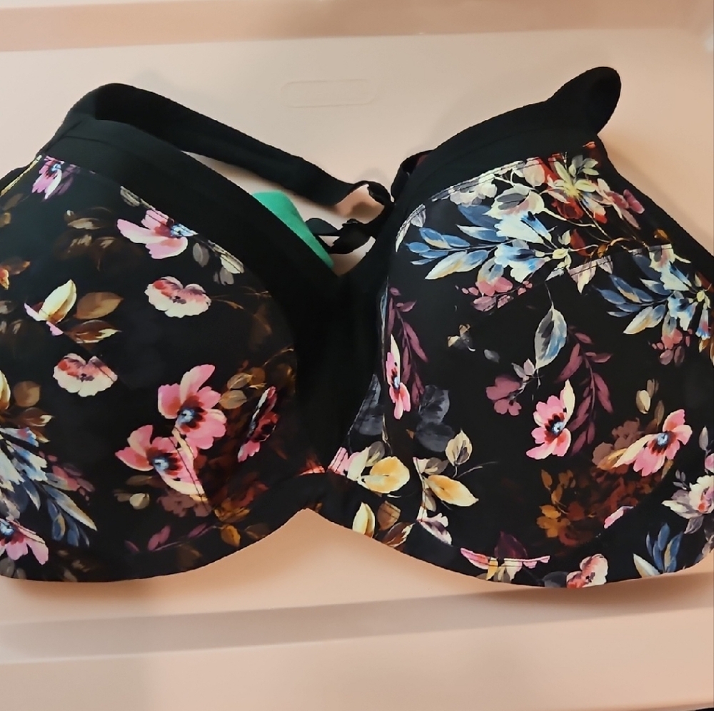 Torrid Black Floral Sports/ Fitness Bra